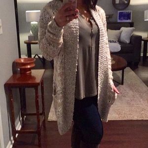 Light Creme/Grey Cardigan Size L